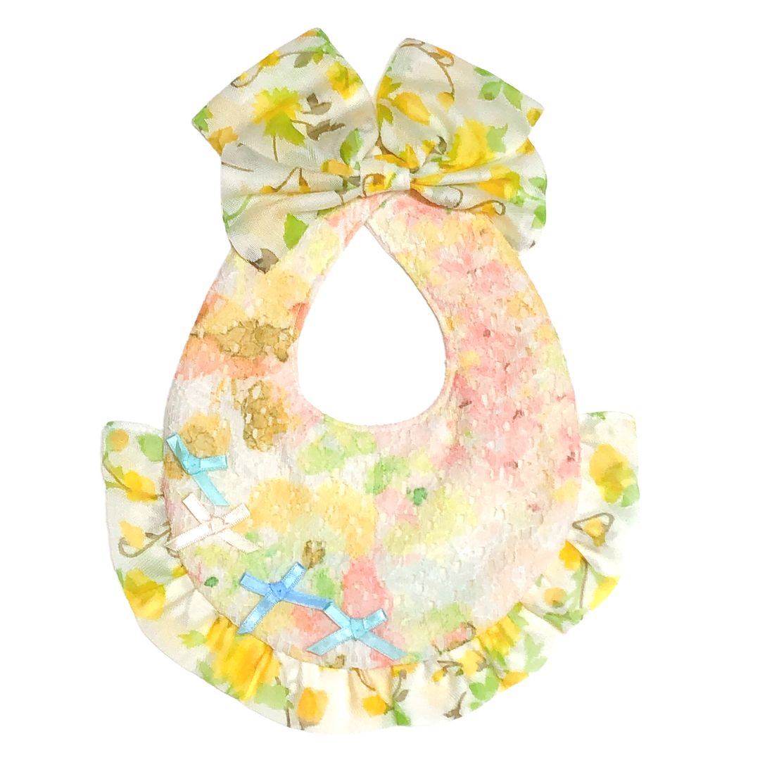 女の子ベビーのためのおしゃれスタイ】ベビースタイ（Candy Ribbon