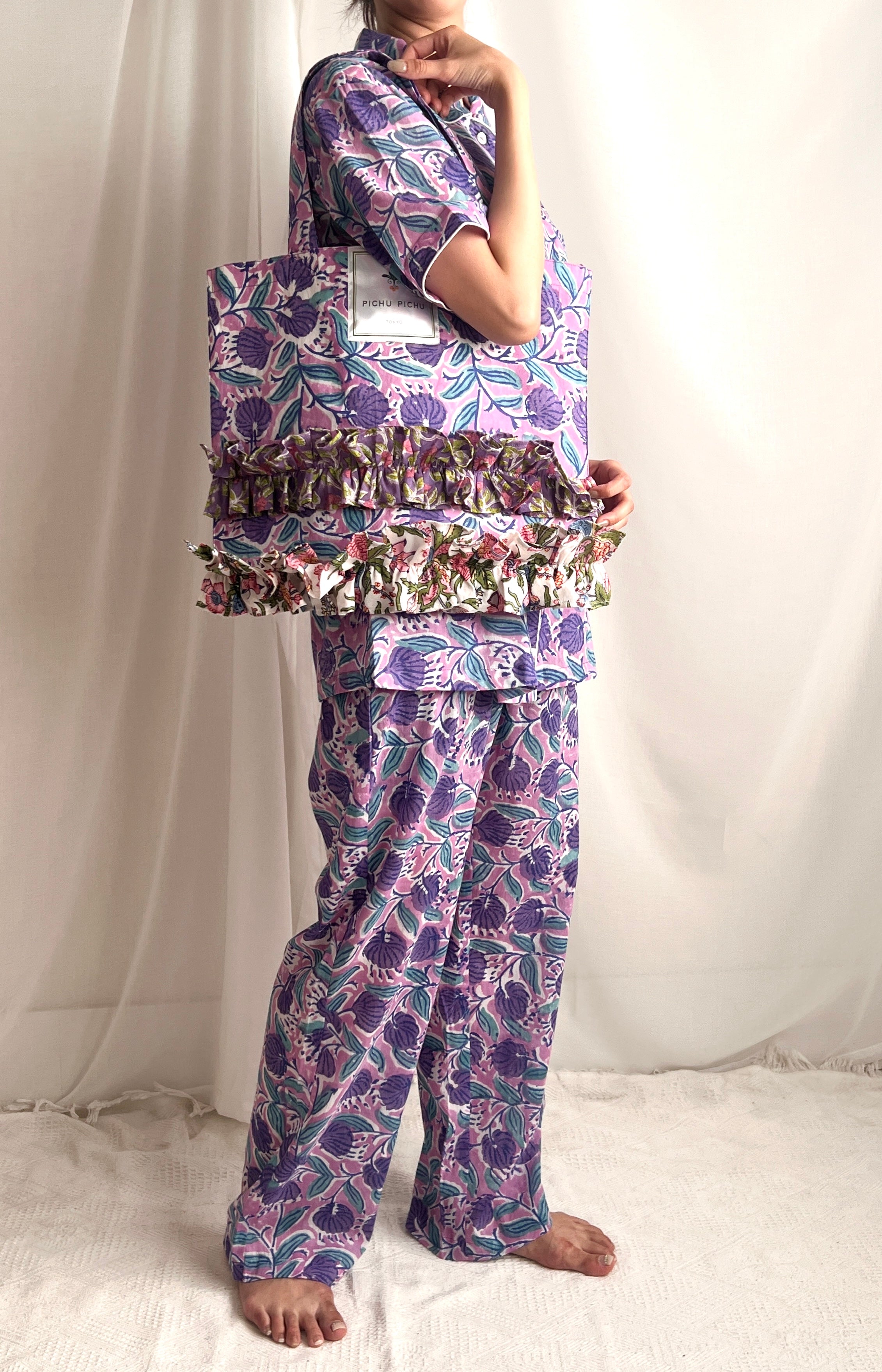 大人パジャマ（ヘッドバンド付き）Cheerful Pajamas WOMEN （ホワイト