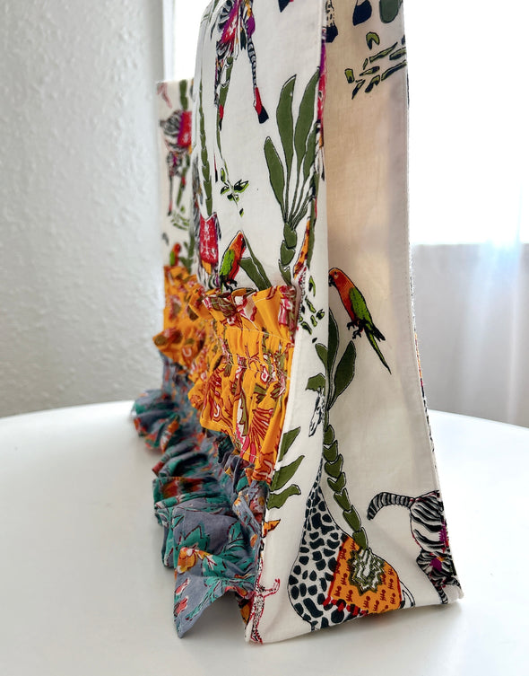 ビッグエコバッグ Our Cheerful Big Eco-Bag（ホワイトサバンナ)