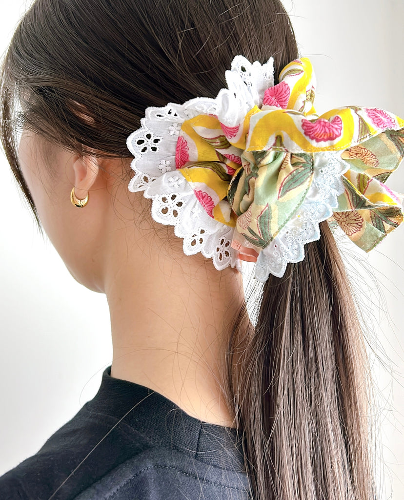 BELLA BIG シュシュ　ホワイト bella シュシュ ホワイトChouchou Large / White BELLA | Chuchu